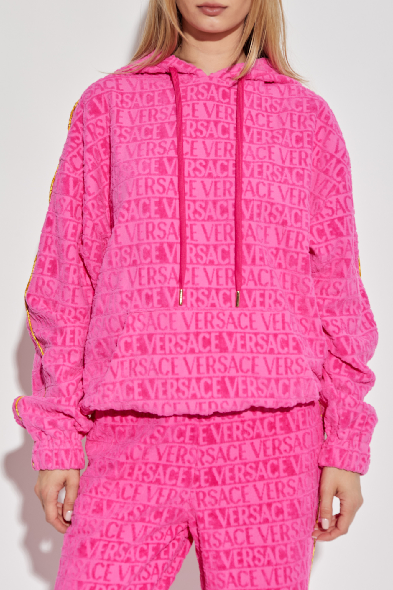 パーカー・フーディ VERSACE UNISEX ZIP HOODIE IN COTTON Versace Jeans Couture zip-up Cotton Hoodie | Black | FARFETCH PL